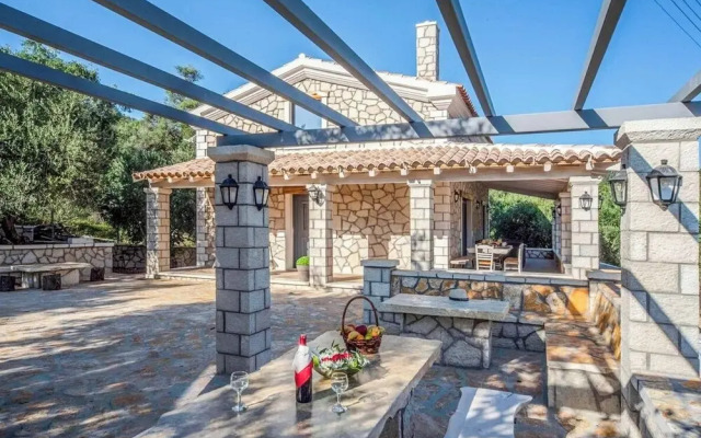 Villa Dias