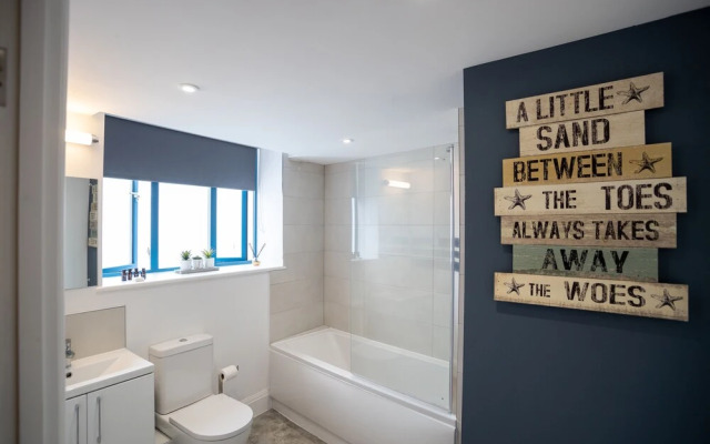 2BR Harbour View Near Babbacoombe&Beach