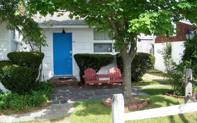 Blue Sea Motor Inn