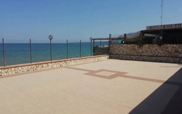 Attractive Villa in Piano Inferno Marina near Trappeto Sea