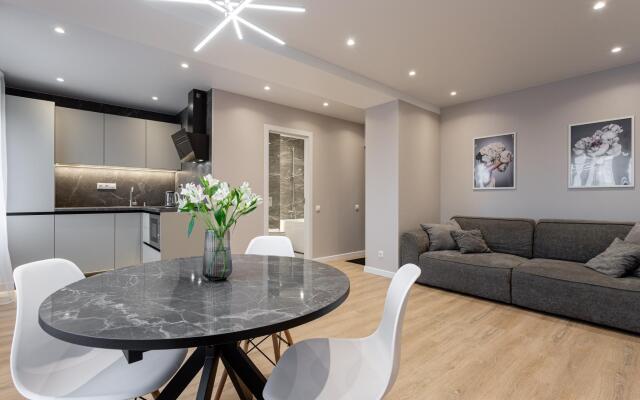 Krasroom on Dubrovinsky street 54