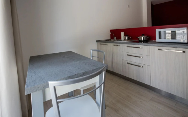 HOMIQUO - Royal Suite Como Lake