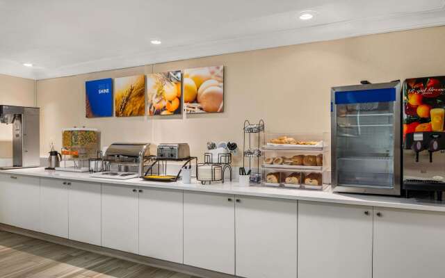 Comfort Inn Oceanside Deerfield Beach