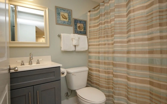 Waterscape 235-A by RealJoy