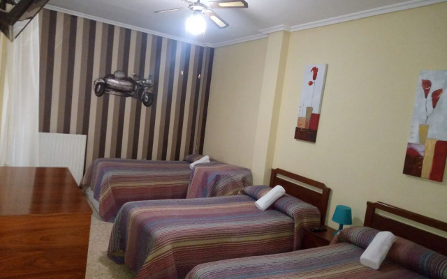 Pensión Cinco Villas