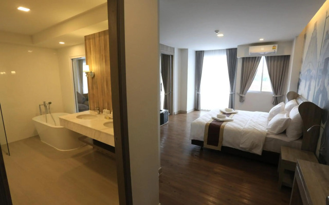 Bright Hotel