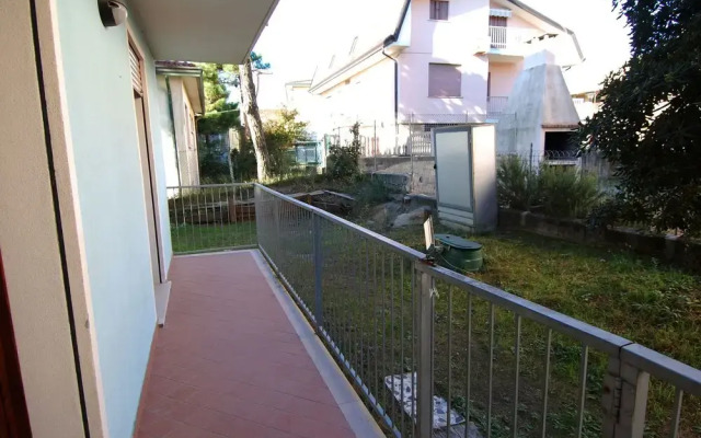 Modern Apartments in Rosolina Mare With Private Parking