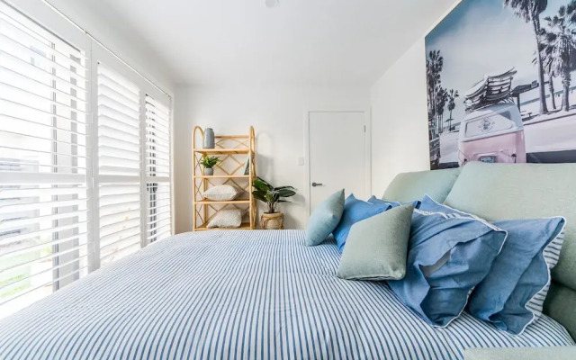 Sandcastle, 26a Winsor Street