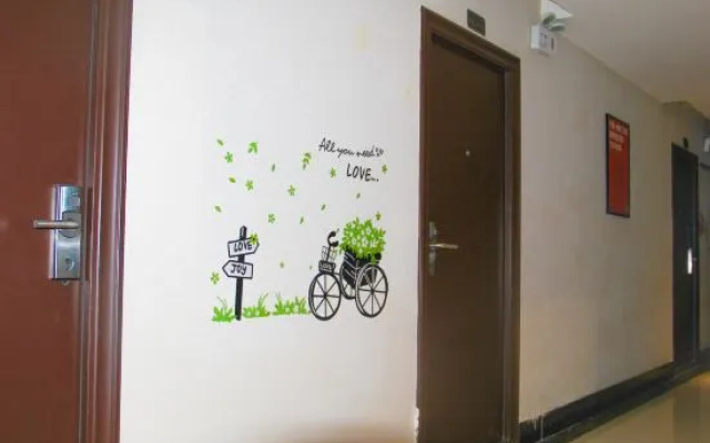Journey Station Boutique Hotel Apartment (Wuhan Railway Station Happy Valley) – Hotel Rooms – Wuhan