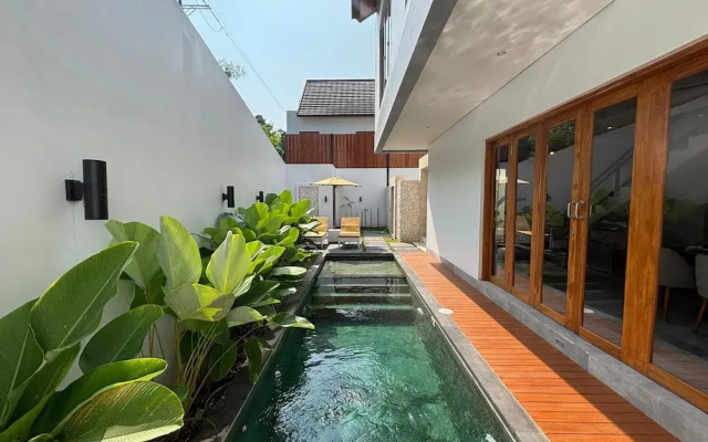 Villa Nak Anak Sanur - Luxury 2 BR Villa