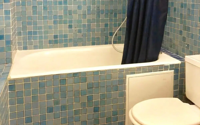 Champ De Mars Tour Eiffel