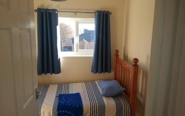 Immaculate 3-bed House in Bristol With Fast Wifi