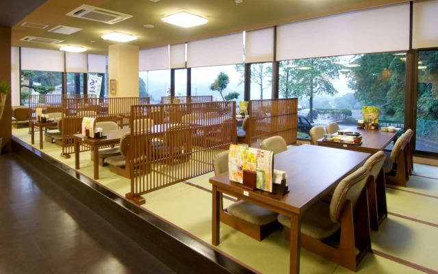 Route-Inn Grantia Dazaifu