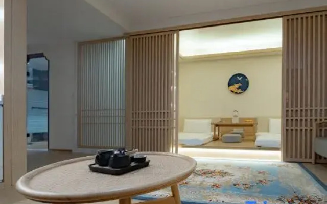 Jianguo  Hidden  Hotel