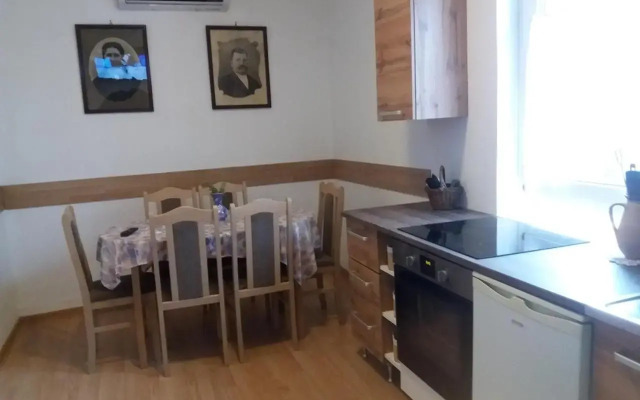 Múltidéző Hagyományőrző Porta