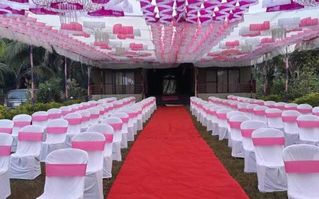Laguna Beach Resort Murud
