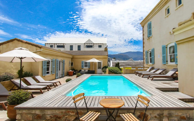 Auberge Burgundy Guest House