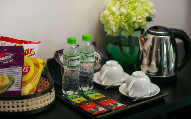 Hotel De Rond Hanoi