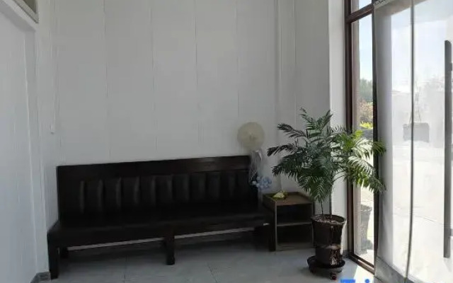 Hunchun Lvmeng Hotel