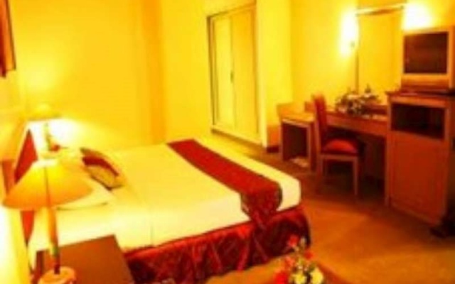 Royal Merdeka – Guest Rooms – Bandung