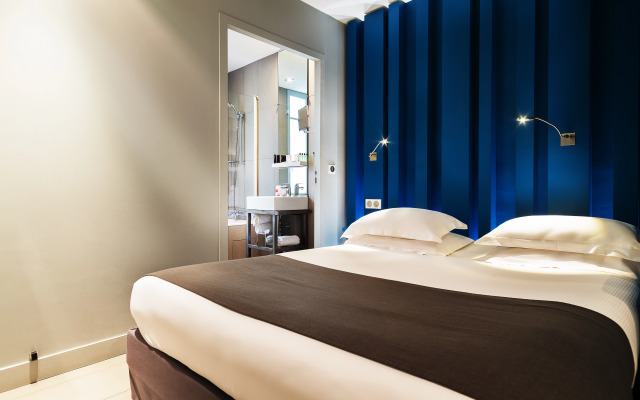 Hotel Arc de Triomphe Etoile