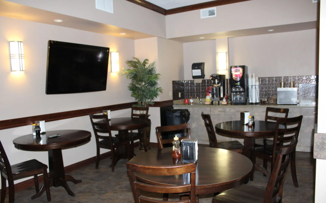 Bell's Extended Stay and Suites