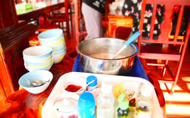 Bansuanphuhong