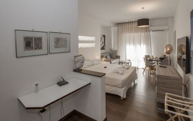 Acropolis Amarisia's House by GHH