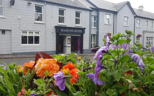 Mahons Hotel