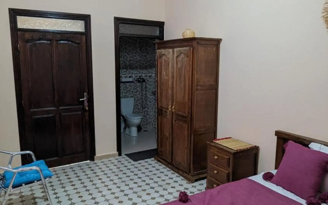 Villa Chouiter Center