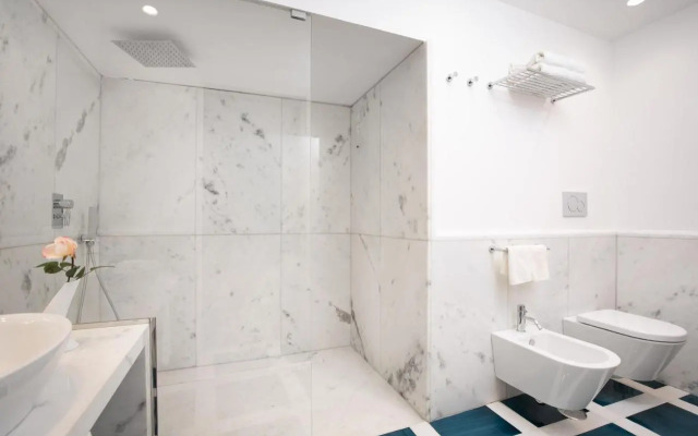 Quattro Passi Relais