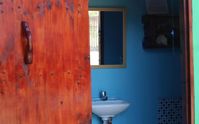 Hostal Puerto Engabao Surf Shelter