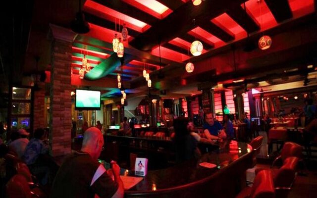 P72 Hotel Walking Street Pattaya