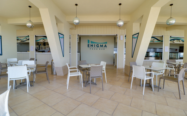 Bomo Tosca Beach Hotel