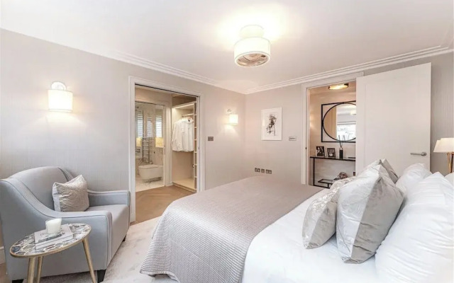 2bed-2bath-aircon-wifi-smarttv-ws98