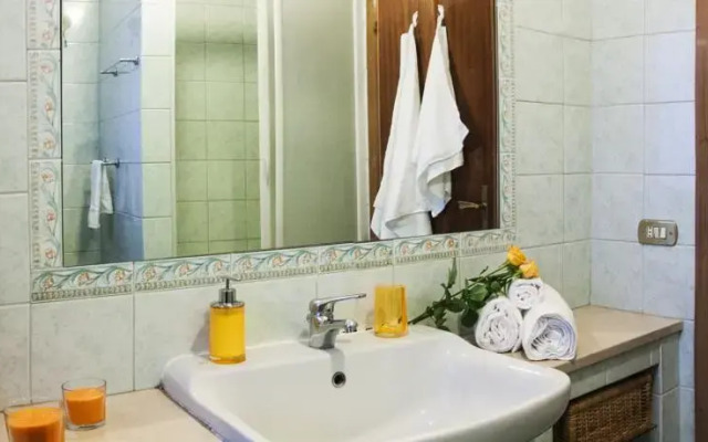 G&G Green Garden - Appartamento Con Ampio Terrazzo Esterno by Followgreenhouserome
