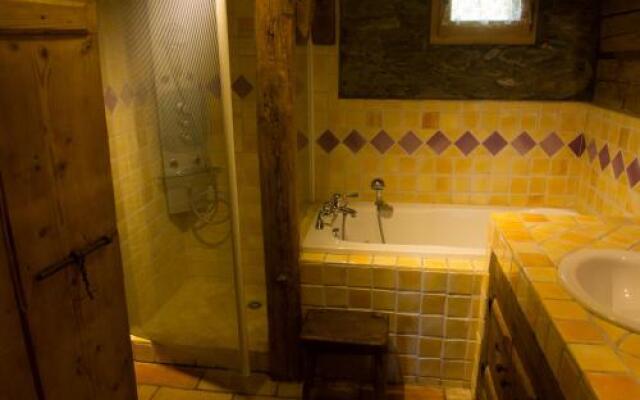 Reine des Aravis - chalet isolé