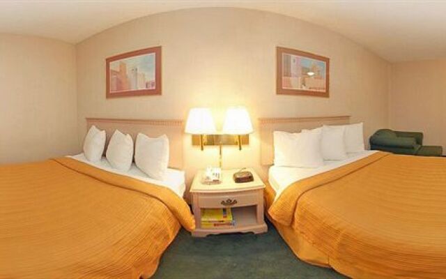 Ramada Hotel East Albuquerque