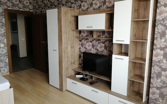 Apartments on Arkady Shipunov street 4