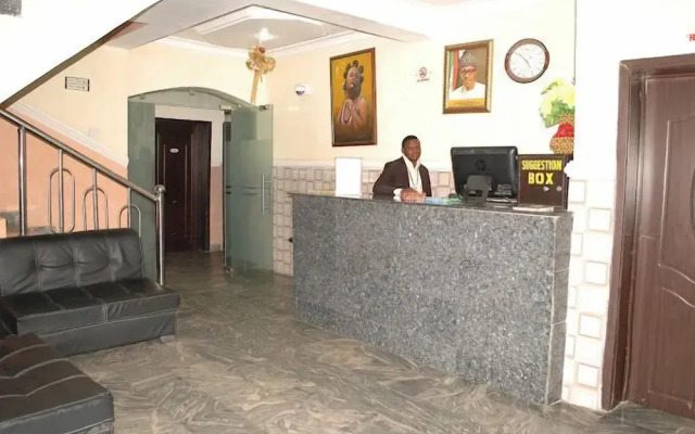 Arlington Hotels and Suites LTD
