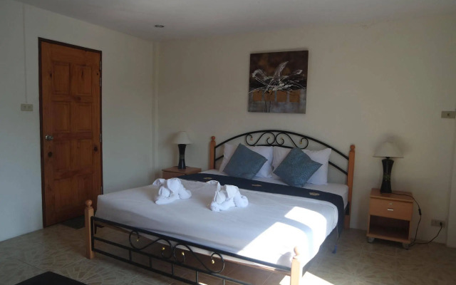 Little Nordic Cha am Apartment