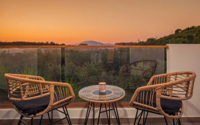 Isola Apartments Junior Suites