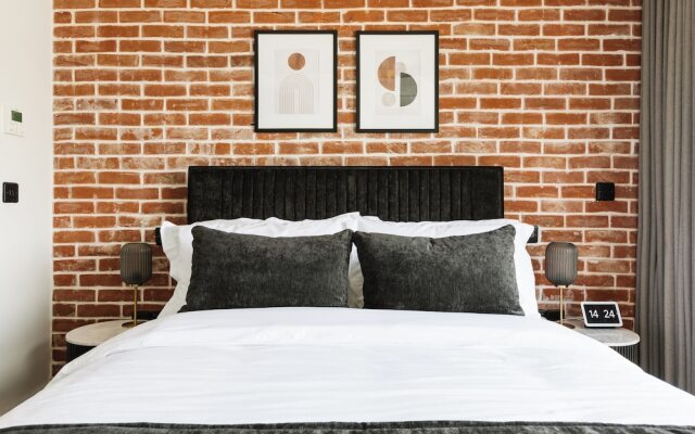 The Cliffe at the Quay