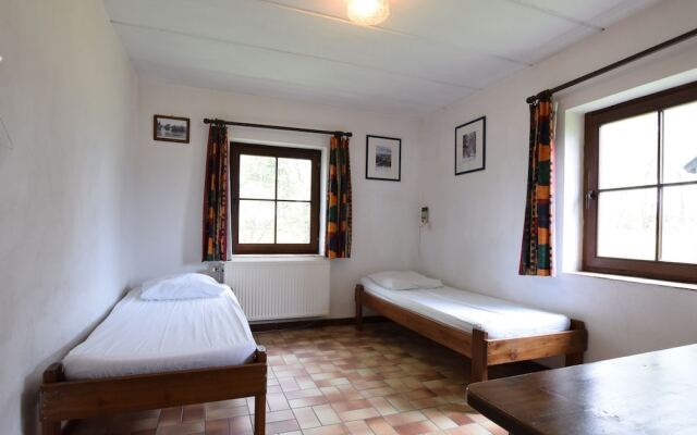 Refined Holiday Home in Nadrin With Garden