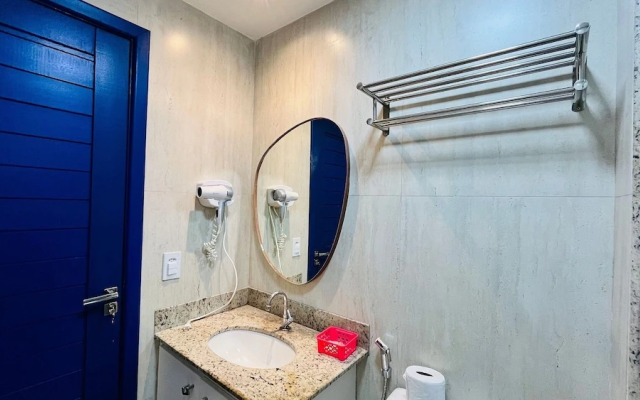 Ed. Crystal Residence