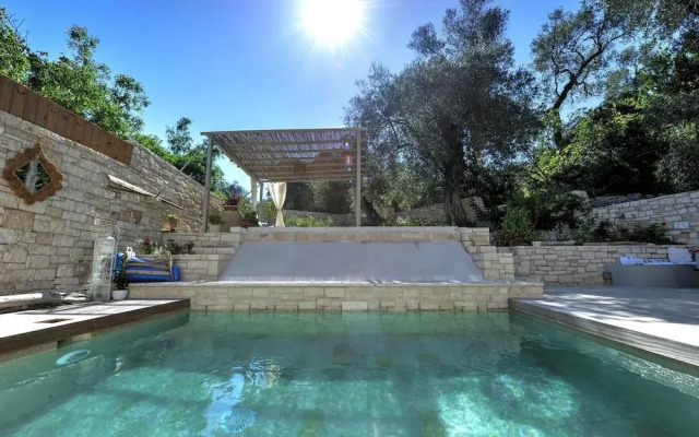 Leonora House With Private Pool Close to Gaios
