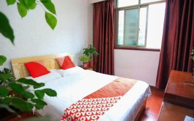 Zhumadian golden golden express hotel