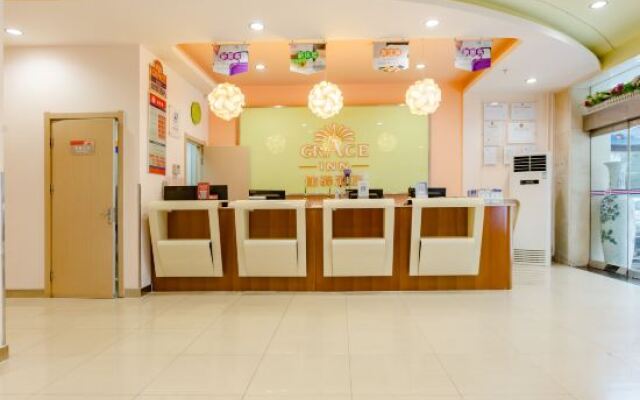 银座佳驿酒店(济南山东国际会展中心交通学院八里桥地铁站店)