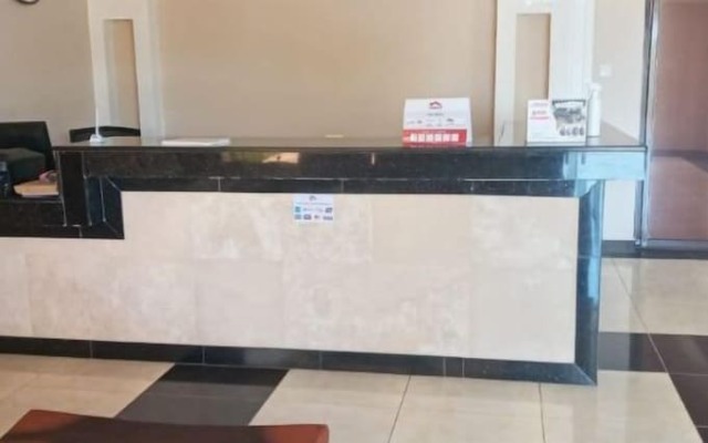 Grand Forty Hotel Kisumu	