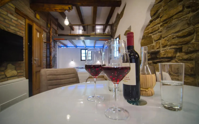 Traditional Piran studio